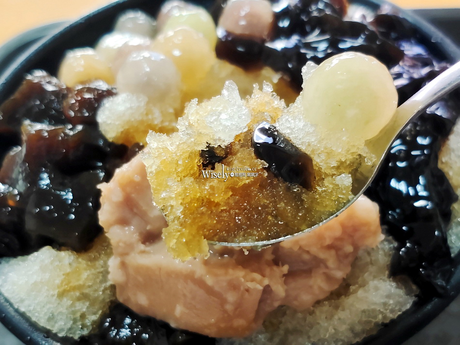 陳家剉冰︱北投市場︱大碗公料多排隊美食︱刨冰.甜湯.豆花︱捷運北投站
