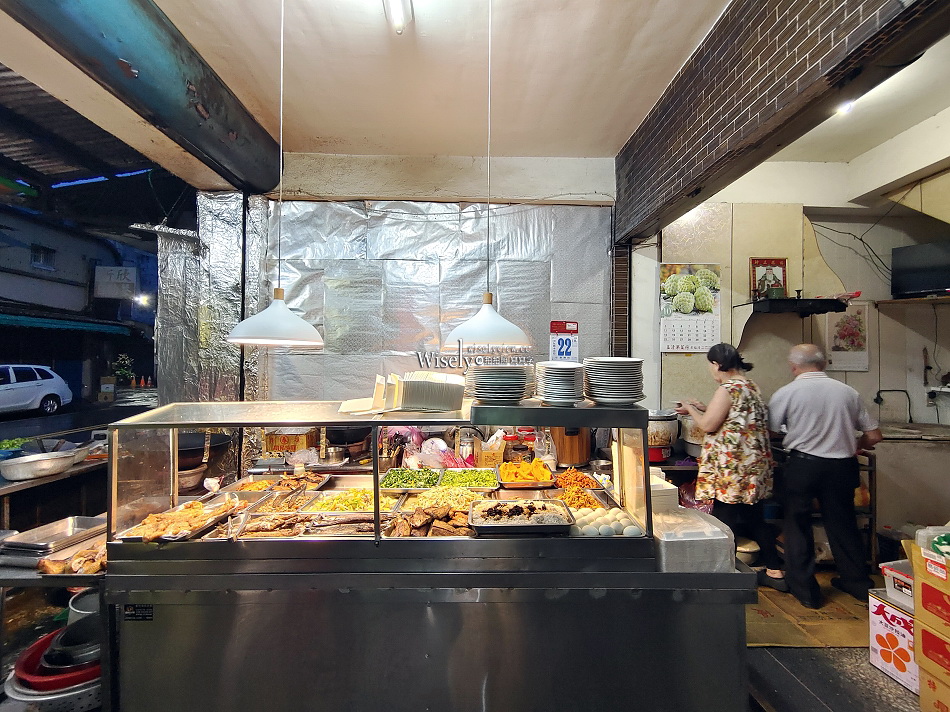 明日清粥︱宜蘭市北門自助餐︱曾祖級50年老店︱在地人平價早午餐 明日清粥︱宜蘭市北門自助餐︱曾祖級50年老店︱在地人平價早午餐
