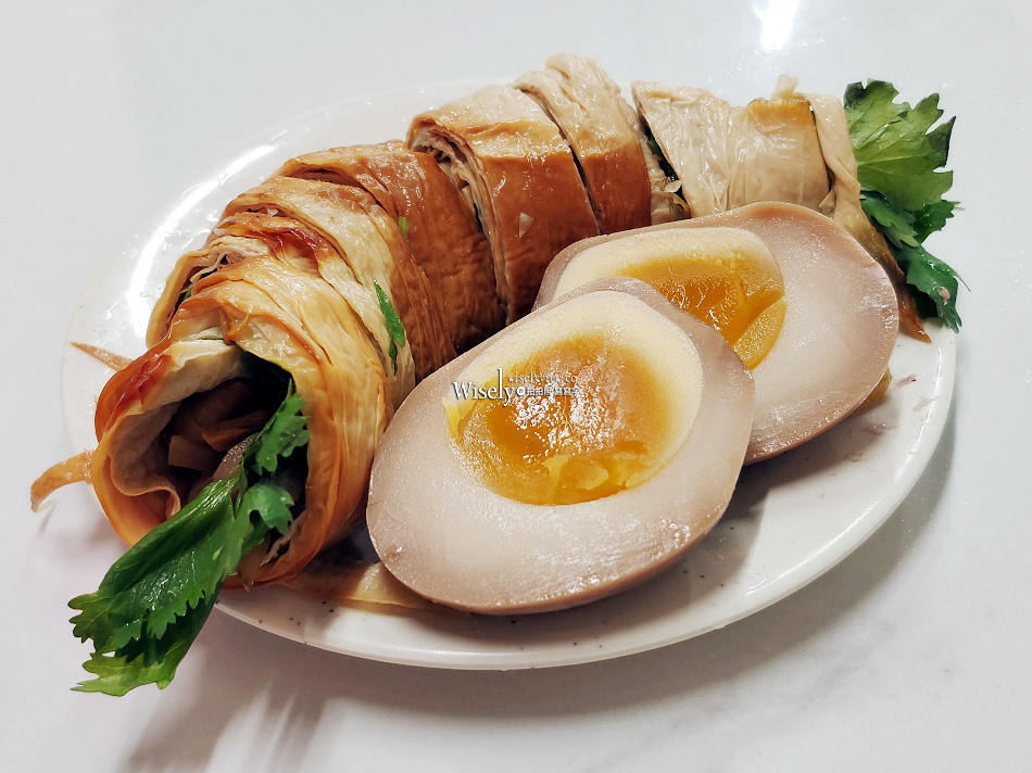 眷村味食房︱北門小吃︱水餃.酸辣湯.香菜捲︱宜蘭市美食